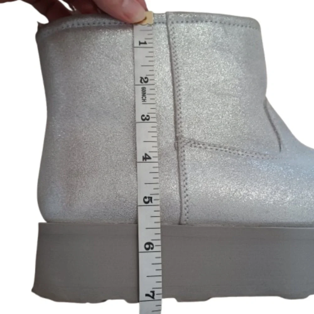 TIME AND TRU Leather Metallic Silver Sherpa Fuzzy Cozy Ankle Booties Shoes